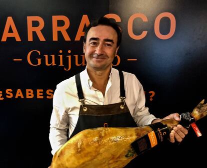 TANACHO CARRASCO EN SU STAND DE GASTRONOMIKA / CAPEL