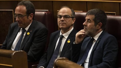 Josep Rull, Jordi Turull y Jordi Sànchez en la sesión constitutiva del Congreso de los Diputados este martes.