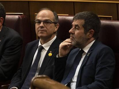 Josep Rull, Jordi Turull y Jordi Sànchez en la sesión constitutiva del Congreso de los Diputados este martes.