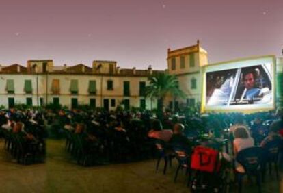 Sesión de cine de verano en Córdoba.