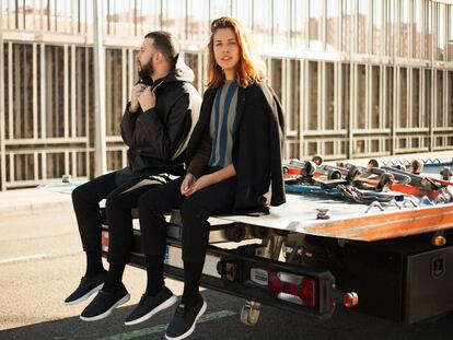 En ‘Black Friday’ zapatillas vanguardistas de diseño español