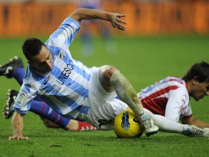 Cazorla durante un partido la temporada pasada.