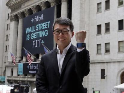 James Park, consejero delegado de Fitbit, en Wall Street