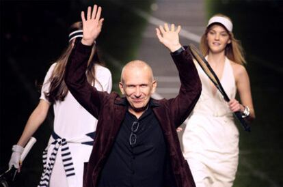 Jean-Paul Gaultier, al presentar la temporada primavera-verano de 2010 el pasado mes de octubre