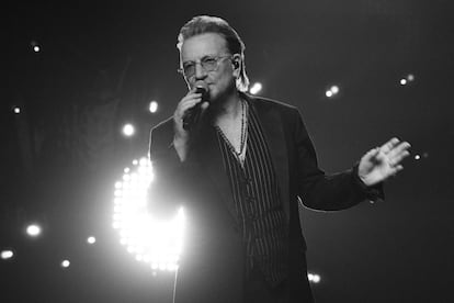 Bono, bei einem Auftritt im Musical.