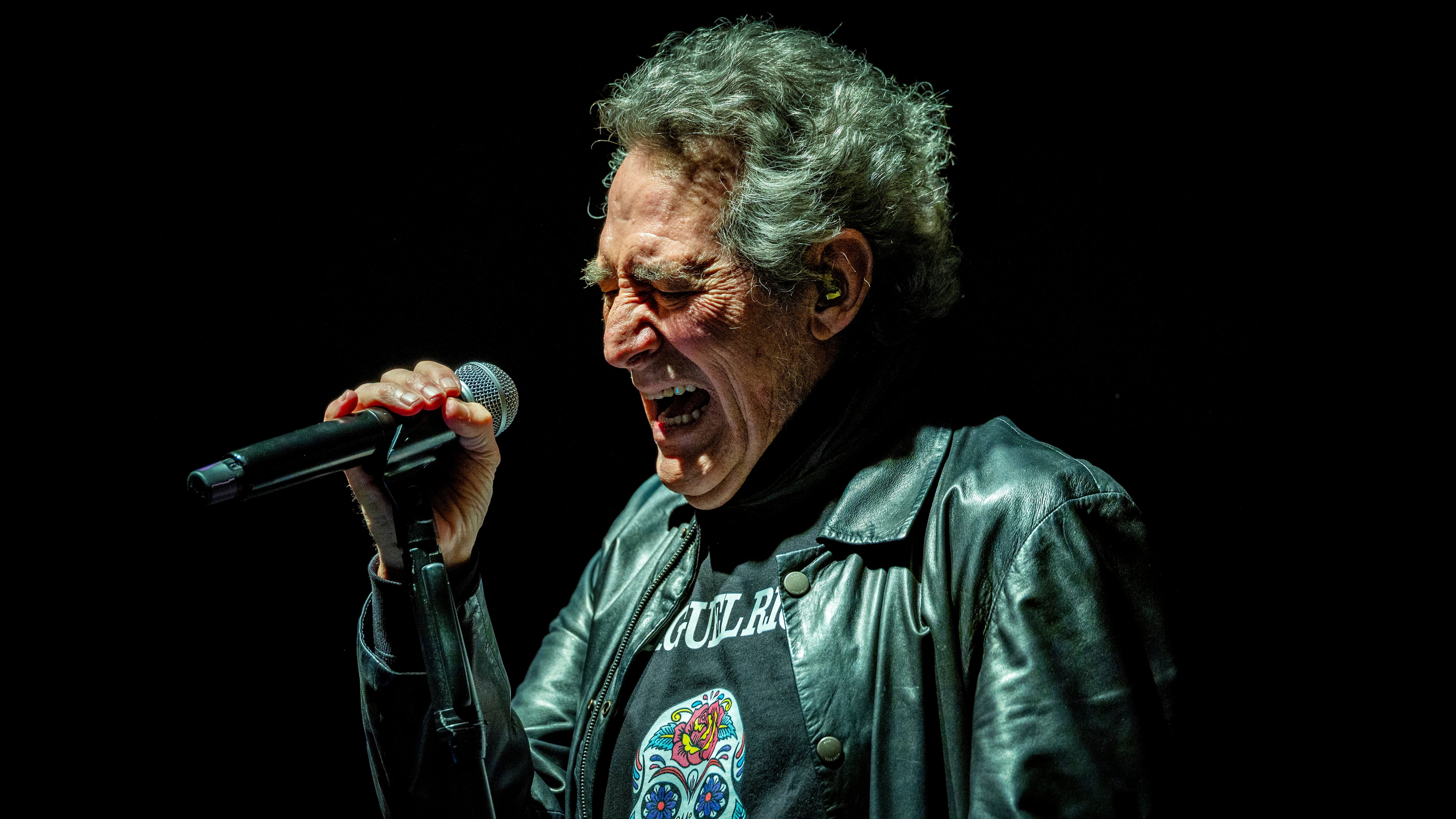 Miguel Ríos responde a un espectador que le pidió que no hiciera política en sus conciertos: “¿Cómo voy a callarme? Soy un ser político”