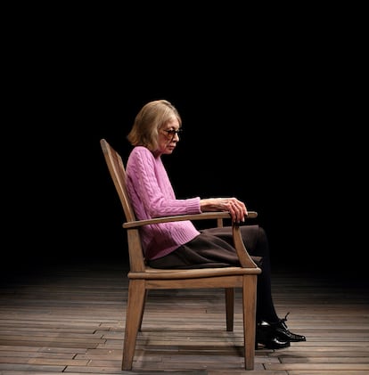 El dramaturgo británico David Hare hizo un montaje de 'El año del pensamiento mágico', de Joan Didion (en la imagen), en el Teatro Booth de Nueva York, en 2007.