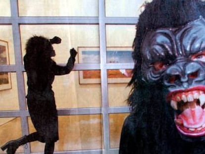 Matadero ofrece una antolog&iacute;a del colectivo art&iacute;stico Guerrilla Girls.