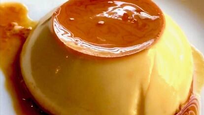 Un flan.