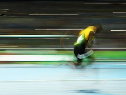Bolt, durante la final de los 200 metros.