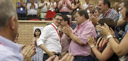 El líder del PSOE en Almería, José Luis Sánchez Teruel, en un acto en 2011.