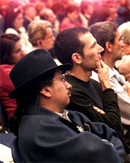 Asistentes a los debates del Foro de Autoridades Locales.