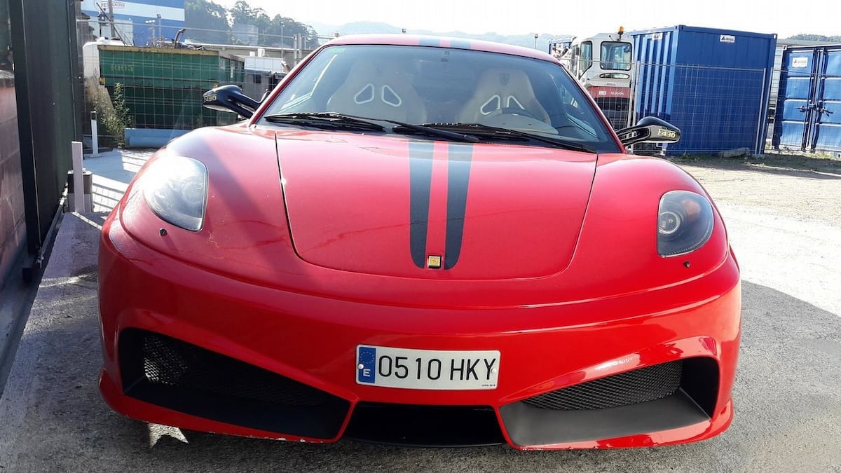 Ferrari pierde en Galicia: tunear un Ford Cougar para que parezca un F430  no es delito | España | EL PAÍS