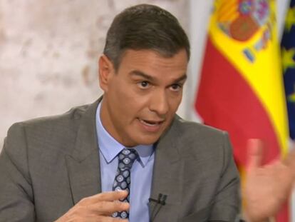El presidente del Gobierno, Pedro Sánchez, durante la entrevista con TVE.