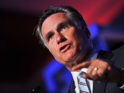 Mitt Romney explic&oacute; sus nuevas propuestas este lunes ante la C&aacute;mara de Comercio Hispana de EE UU.