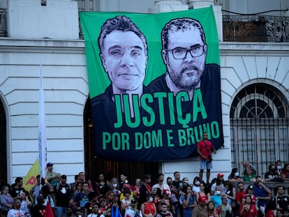 Una concentración pide justicia por el asesinato del periodista Dom Philips y el indigenista Bruno Pereira, esta semana en Río de Janeiro.
