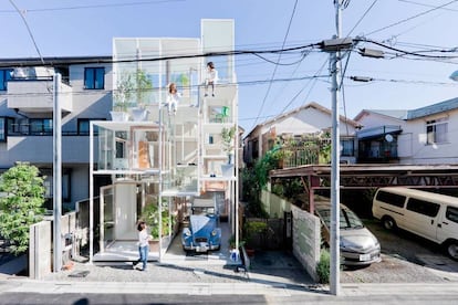 Casa Na de Sou Fujimoto en Tokio (2010).