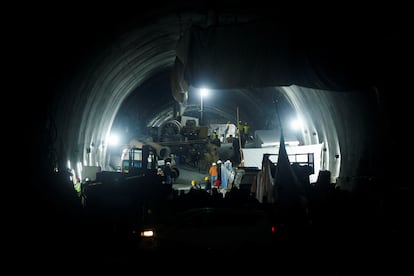 El interior del túnel, donde se están llevando a cabo las operaciones de rescate, el martes 28 de noviembre. 