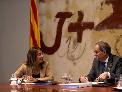 El presidente de la Generalitat, Quim Torra, y la consejera de Presidencia, Meritxell Budó.