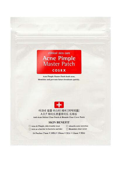 Acne Pimple Master Patch de CosRX


Uno de los cosméticos predilectos entre los clientes asiduos de SokoGlam. Con carboximetilcelulosa, se trata de un producto especialmente indicado para tratar pieles con acné. Compuesto de 24 parches de diferentes tamaños en función del granito o espinilla que queramos tratar, se debe cubrir antes de ir a dormir para dejarlo actuar toda la noche  (4,50€).