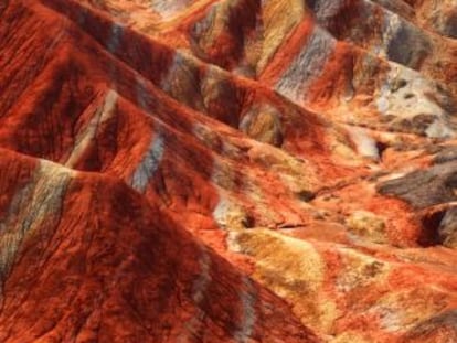 Montañas de colores en el parque geológico de Zhangye Danxia, en la provincia china de Gansu.