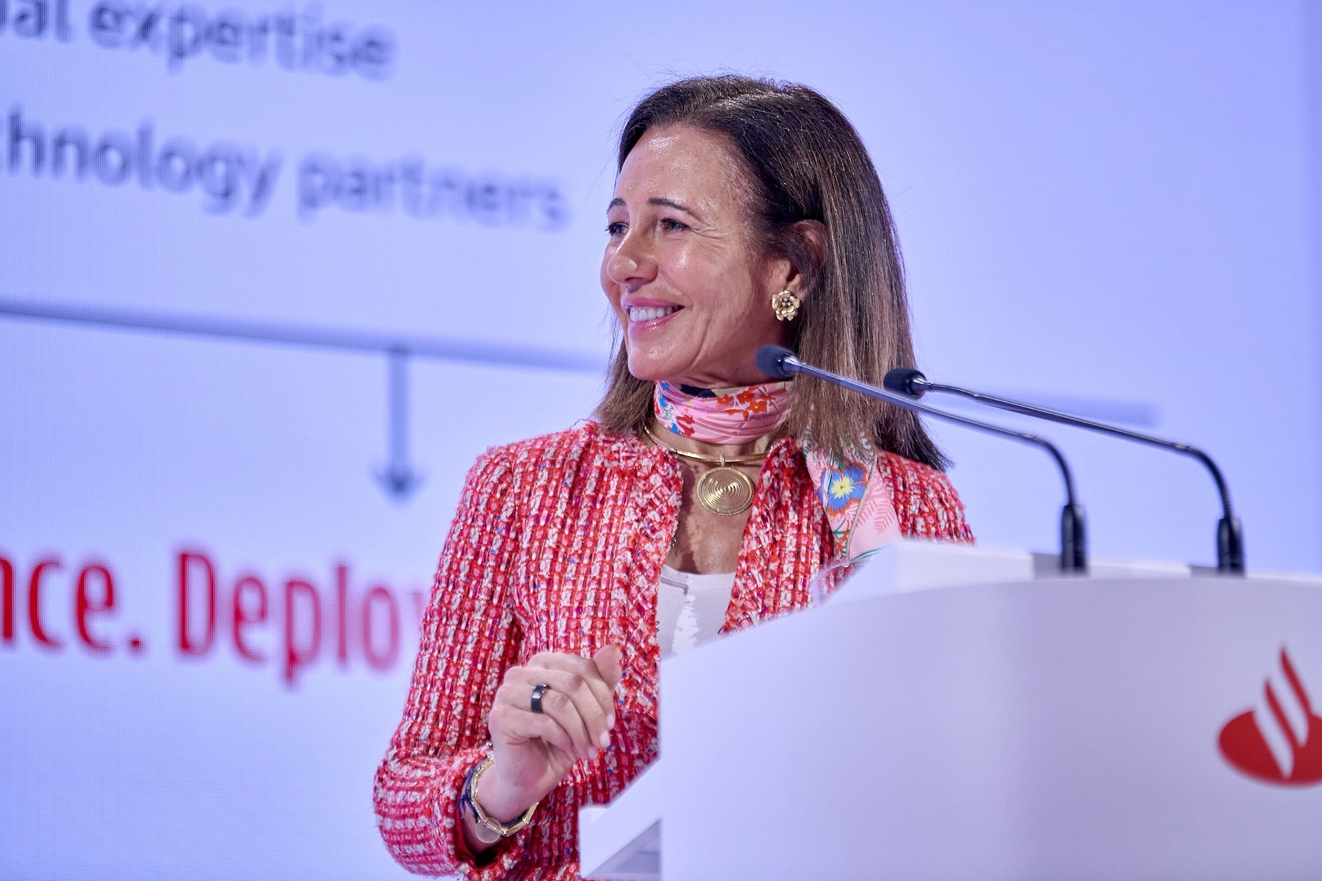 El Santander disparó el beneficio en el primer trimestre un 60% por la venta de su filial polaca