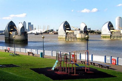 Las barreras en el Támesis protegen Londres frente a las inundaciones provocadas por las mareas.