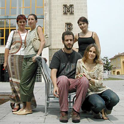 Alumnos del curso de enseñanza de español para inmigrantes en la Universidad Menéndez Pelayo.