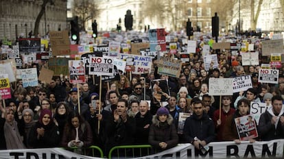 Manifestação contra o veto migratório de Trump