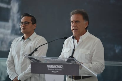 El gobernador de Veracruz, Miguel &Aacute;ngel Yunes, esta ma&ntilde;aa durante su mensaje.