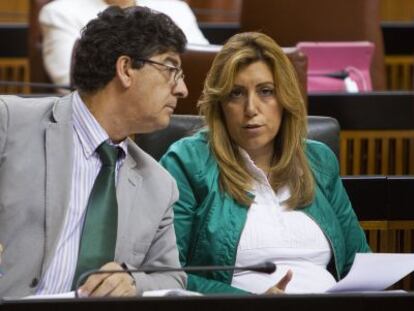 Susana D&iacute;az junto a Diego Valderas en el Parlamento de Andaluc&iacute;a.