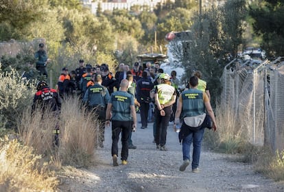 En la búsqueda han participado 110 policías y guardias civiles, así como efectivos de Protección Civil y Bomberos.