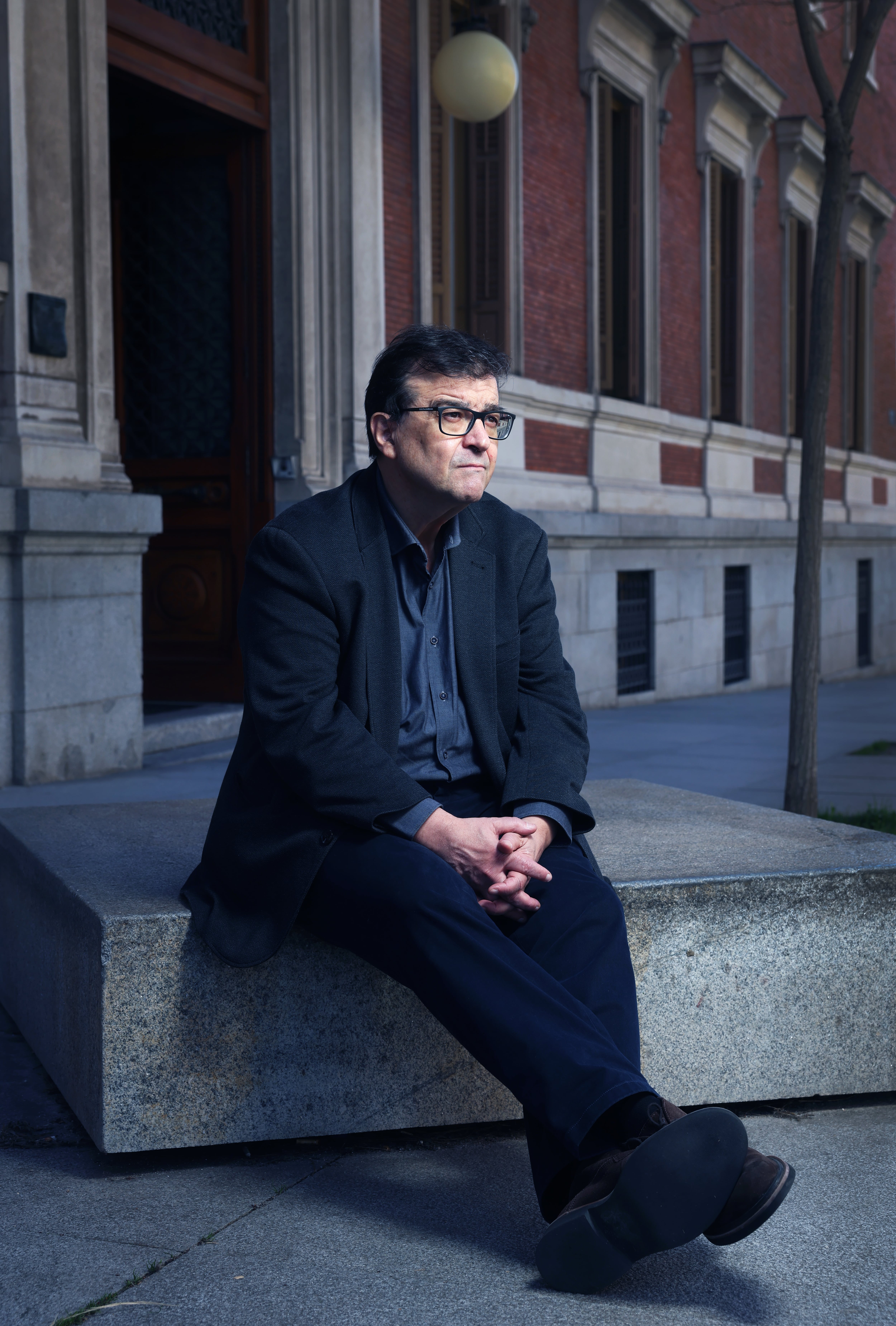 El escritor Javier Cercas, en la Real Academia de la Lengua, en febrero de 2026.