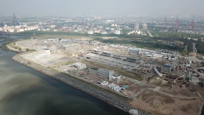 Planta de pretratamiento de última tecnología ubicada en el puerto de Dock Sud, donde el Riachuelo desemboca en el Río de la Plata.