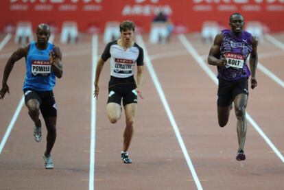 Powell, Lemaitre y Bolt durante la carrera