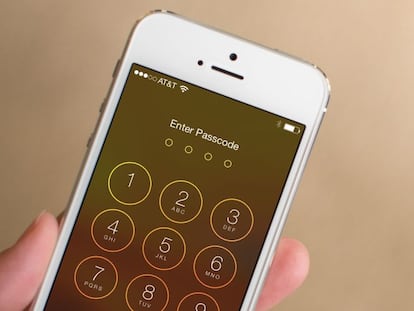 Consiguen burlar el código PIN de los iPhone