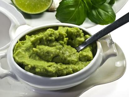 Plato de guacamole