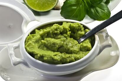 Plato de guacamole