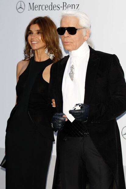 El autor del vestido de Diane Kruger, Karl Lagerfeld junto a Carine Roitfeld.