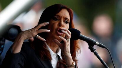 Cristina Kirchner discursa no Tribunal dia 13 de abril.