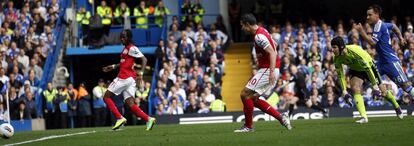 Van Persie ha sido el gran protagonista de la tarde, al anotar tres de los cinco goles del Arsenal.