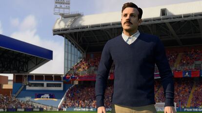 El personaje de Ted Lasso, de la serie homónima que emite Apple, en una imagen del videojuego FIFA 2023.