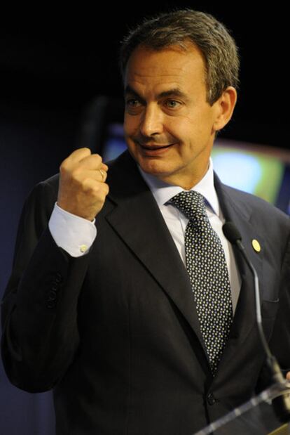El presidente José Luis Rodríguez Zapatero, en Bruselas.