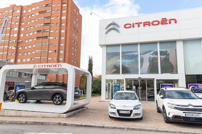 Un concesionario de la marca Citroën.