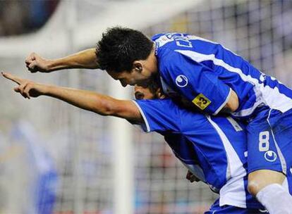 Sahar y Callejón celebran el primer gol del Espanyol.