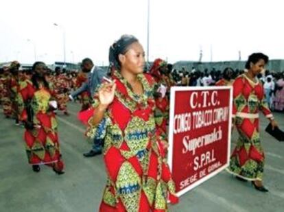 Celebración del Día de la Mujer por parte de la Congo Tobacco Company en 2012.