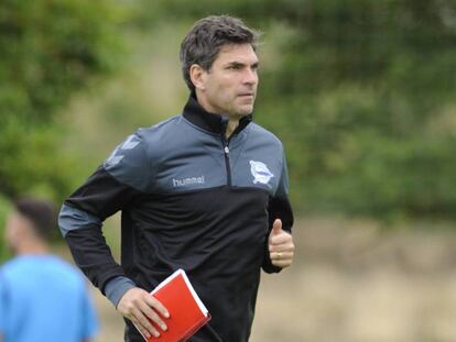 Mauricio Pellegrino, en su etapa con el Alavés.