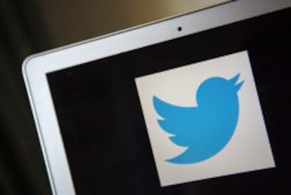 El logo de Twitter en la pantalla de un ordenador.