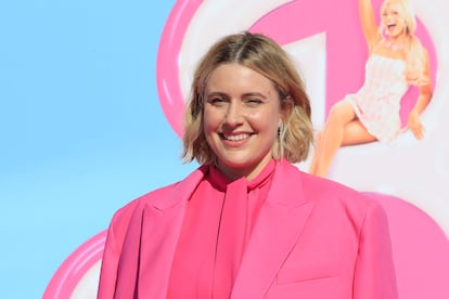 Greta Gerwig attends the premiere of Barbie at the Shrine Auditorium in Los Angeles, California