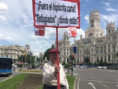 Protesta delante de la sede del Ayuntamiento de Madrid.